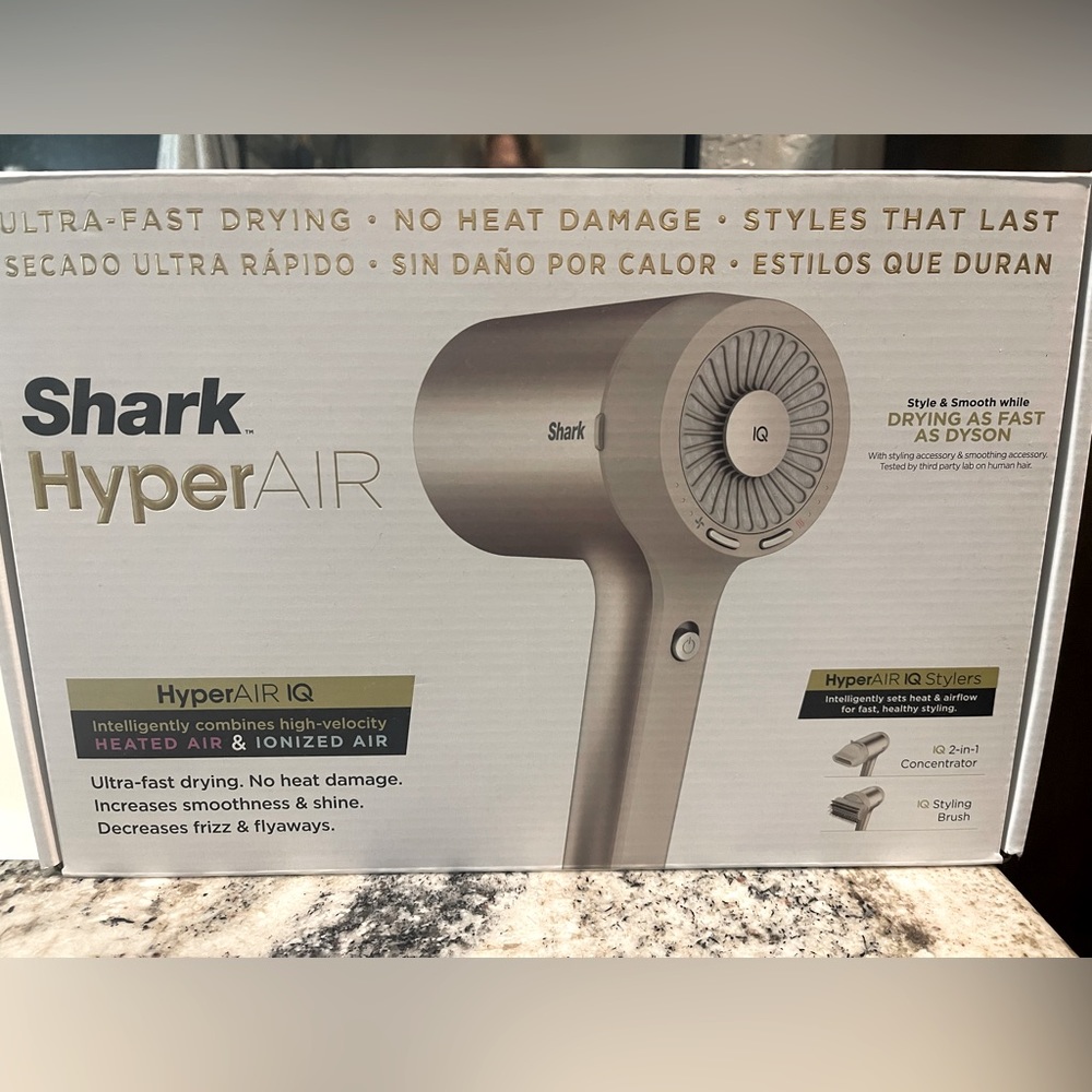 Shark Hyper Air Ionic hairdryer